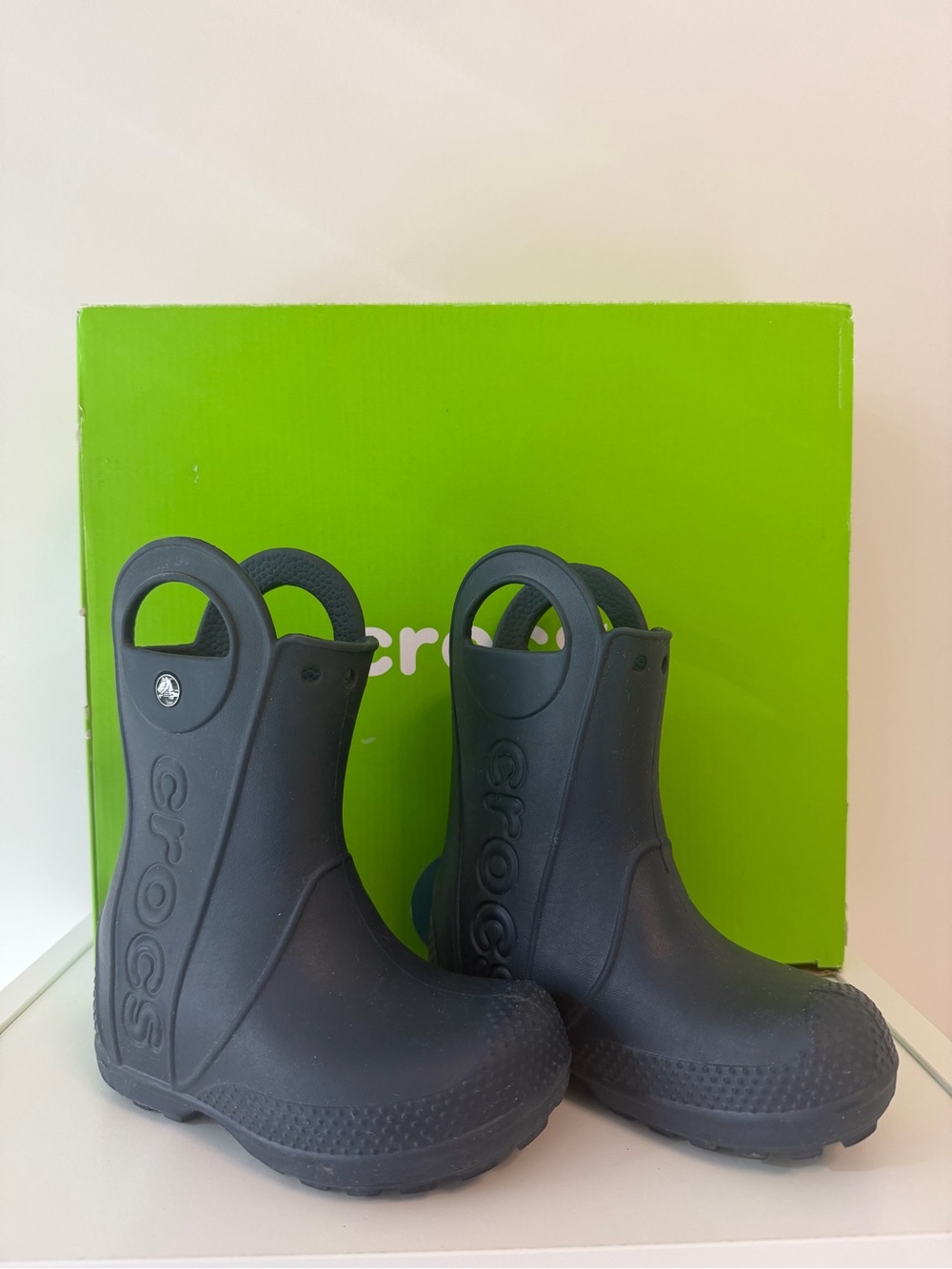 CROCS Kids' Navy Blue Rain Boots with Heel Handles Size 9C